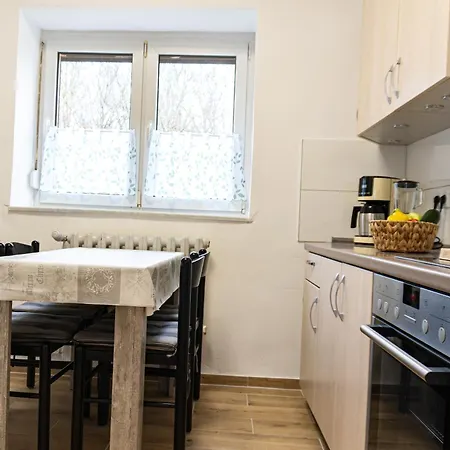 Ferienhaus Landhaus Ruheoase - dennoch mittendrin - Natur, Städte&Harz Groebzig