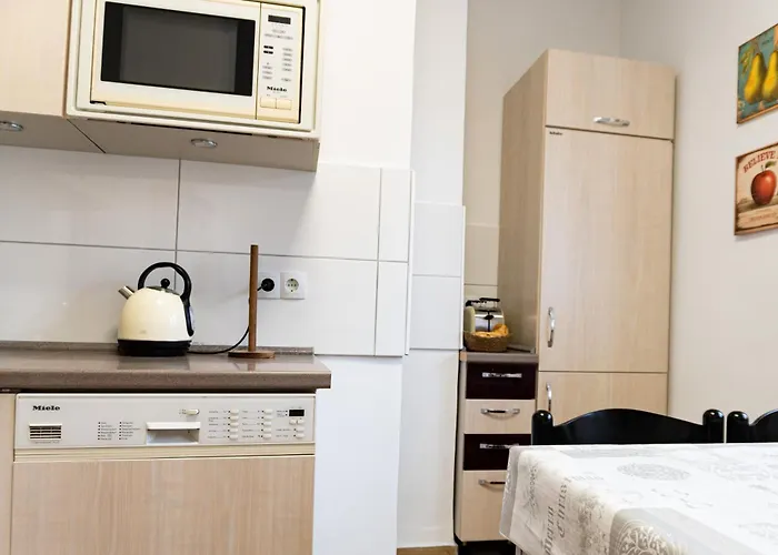 Landhaus Ruheoase - dennoch mittendrin - Natur, Städte&Harz * Groebzig